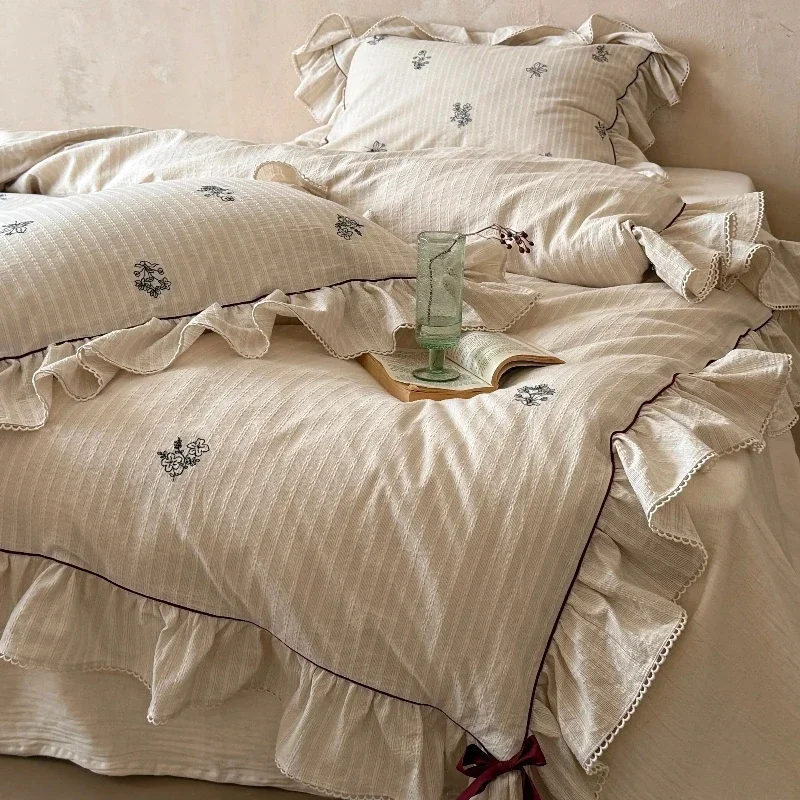 French Style Bedroom Vintage Cotton Linen Blend Jacquard Four Piece Color Woven Bow Duvet Cover Lace Bed Sheet Bedding
