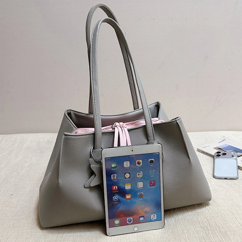 Damen-Tragetasche, mehrschichtige Schultertasche mit großem Fassungsvermögen und Reißverschluss, Damen-Vintage-Handtasche mit mattiertem Finish, ideal für Büro, Pendel und den täglichen Gebrauch, mit Tragegriff. – Detail 2