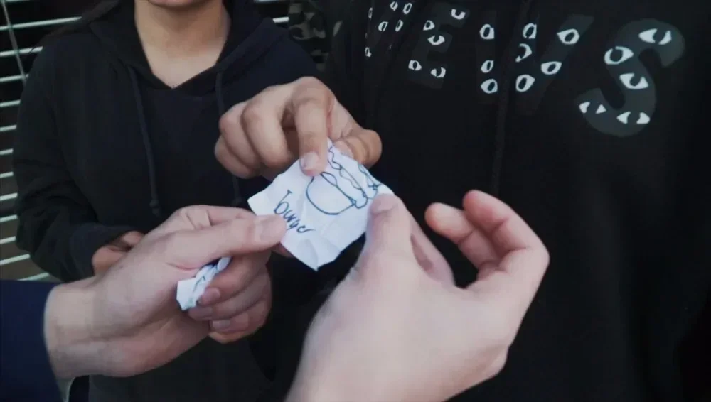 พาราแพด (ของแท้) - กลมายากลระดับมืออาชีพสำหรับมายากลจิตวิทยา พร้อมเทคนิคภาพลวงตาระยะใกล้ การอ่านใจ การทำนาย สำหรับนักมายากลข้างถนน