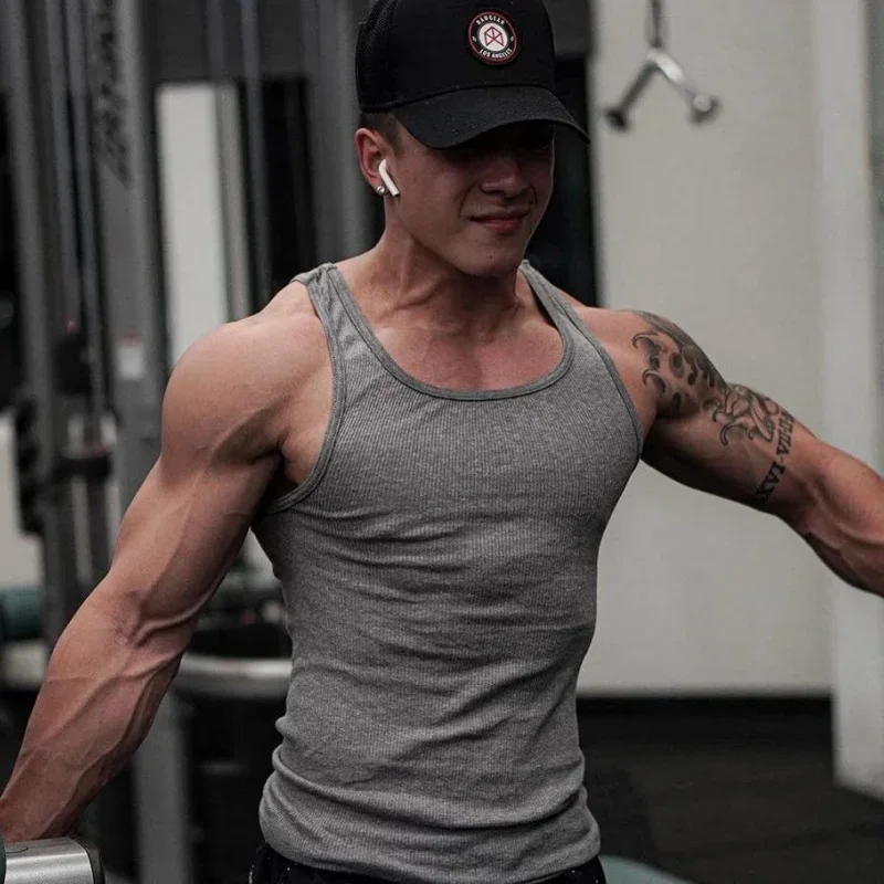 

Летний мужской жилет 2024, футболка для бега и фитнеса, облегающий модный тренд, жилет с круглым вырезом для фитнеса, футболки