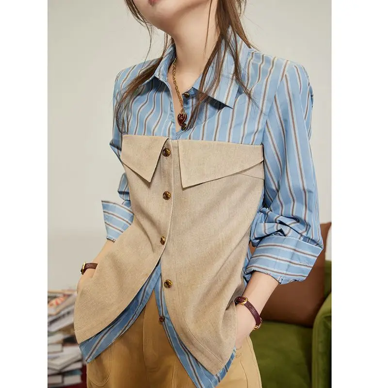 

2026 Early Autumn Retro Splicing Vertical Pattern Design Sense Long Sleeve Cardigan Shirt