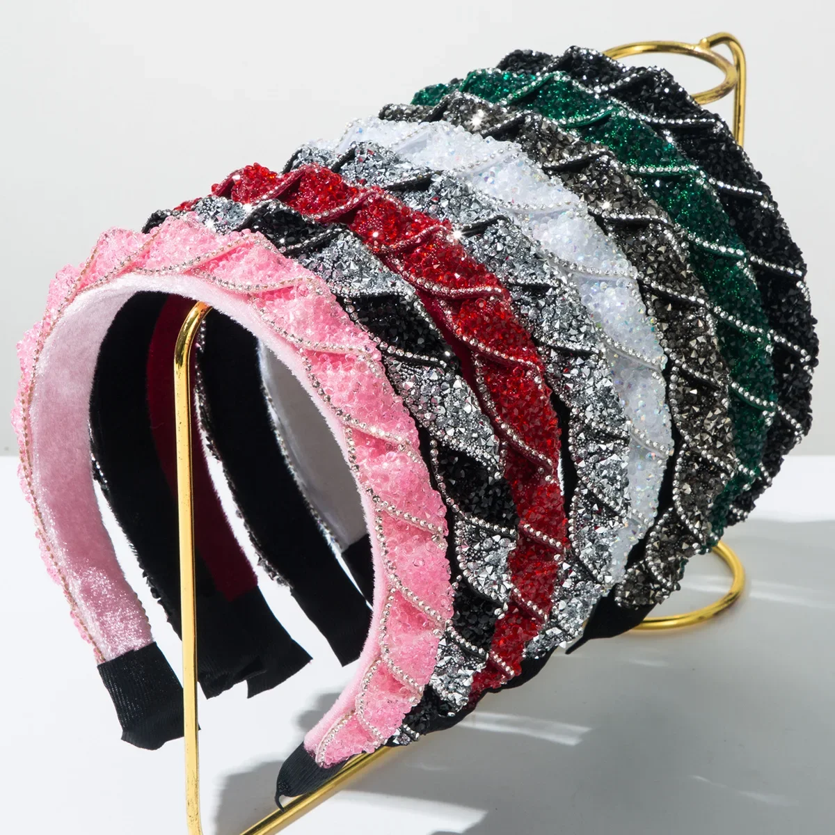 European and American French Retro Baroque Diamond-encrusted Wavy Colored Flannel Headband Versatile Hair Accessories