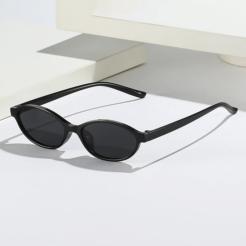 

Ladies' Elliptical Small Frame Sunglasses Instagram Cat Eye Street Photography Sunglasses Personalized Trendy Wearing Sunglasses