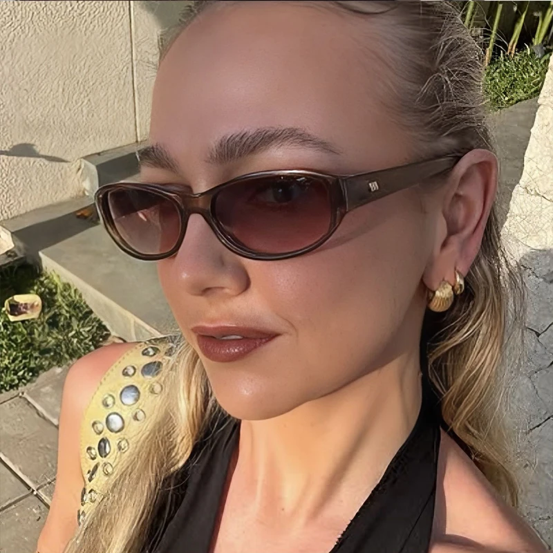 Hiking 3pcs New Trend Small Oval Punk Anti Light Glasses Women Fashion Gradient Lens Shades Eyewear Retro Rivets Eyewear UV400