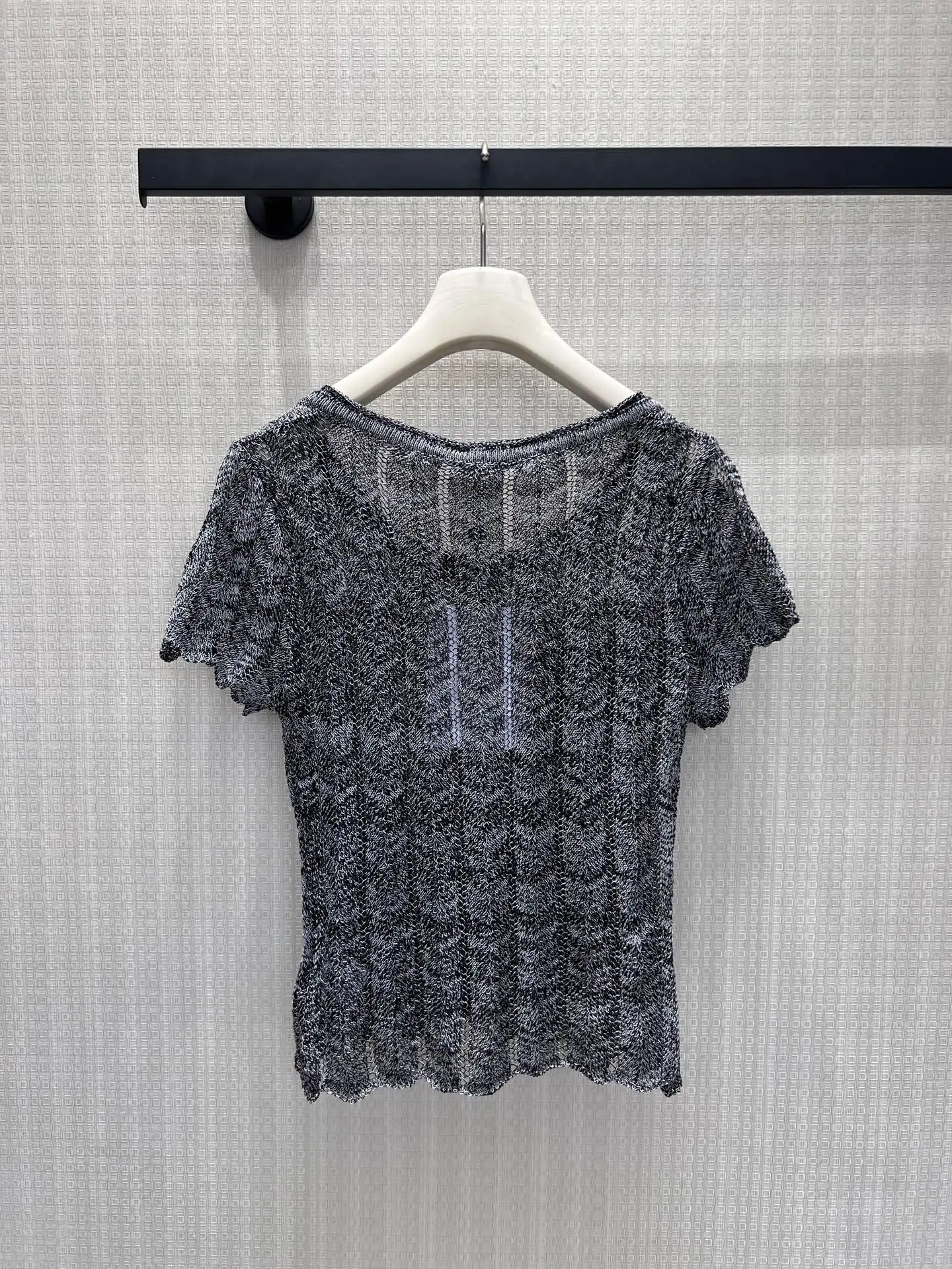 

Slim Fit Short Sleeve U-Neck Knitted Sweater Lightweight Breathable Mélange Yarn Silver Grey Casual Summer Fashion Women's Top