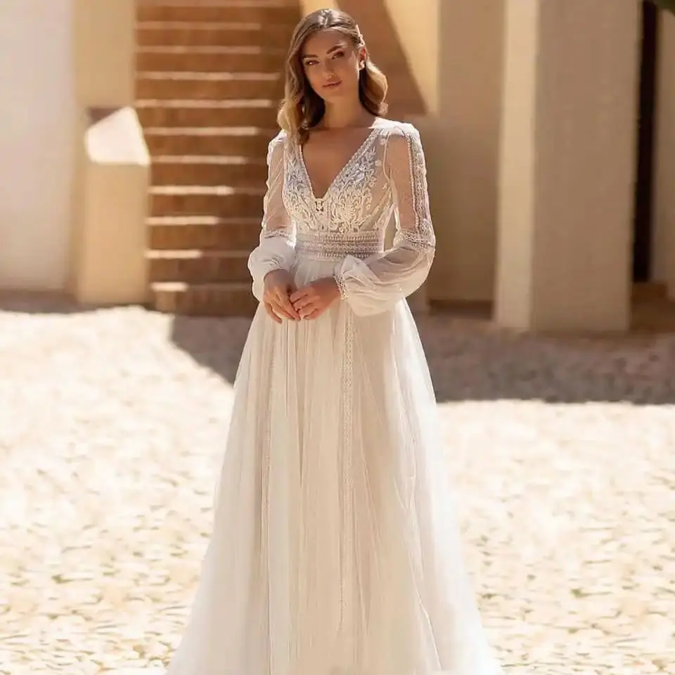 Abiti da sposa vintage a-line per le donne Appliques in pizzo con scollo a V abito da sposa manica lunga Sweep Train Vestido De Noiva personalizzato