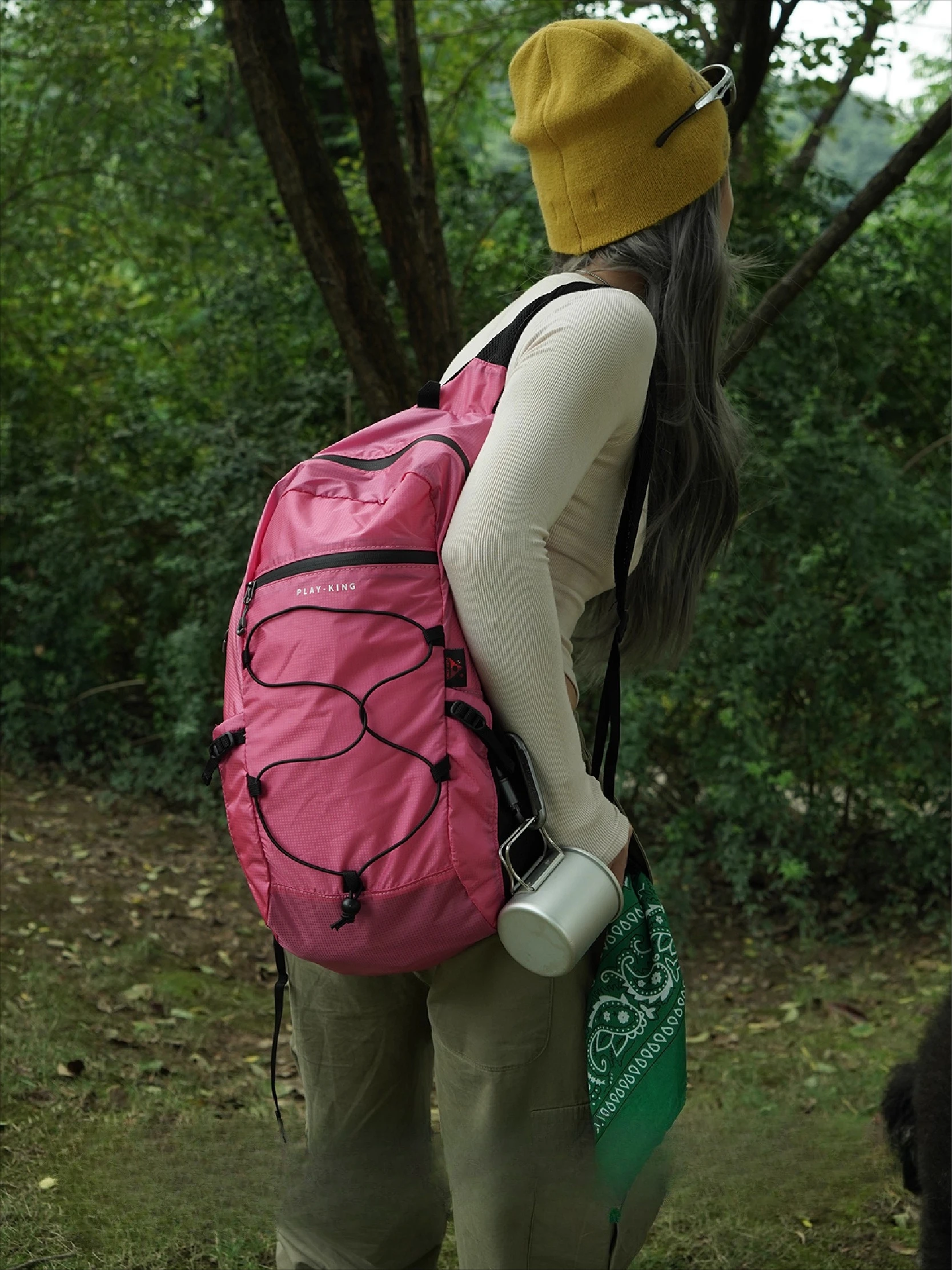 

Outdoor mountaineering lightweight waterproof mountaineering bag, sports hiking ultra-light folding backpack