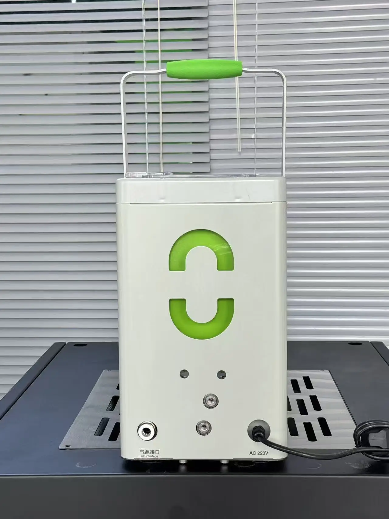 Portable Dry Ice Blasting Machine For Carbon Deposit Removal CE Certified