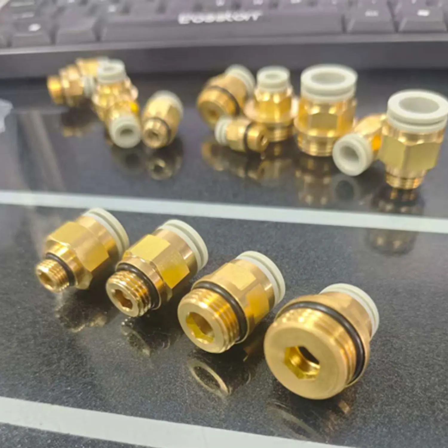 10PCS KQ2H-G Pneuma…