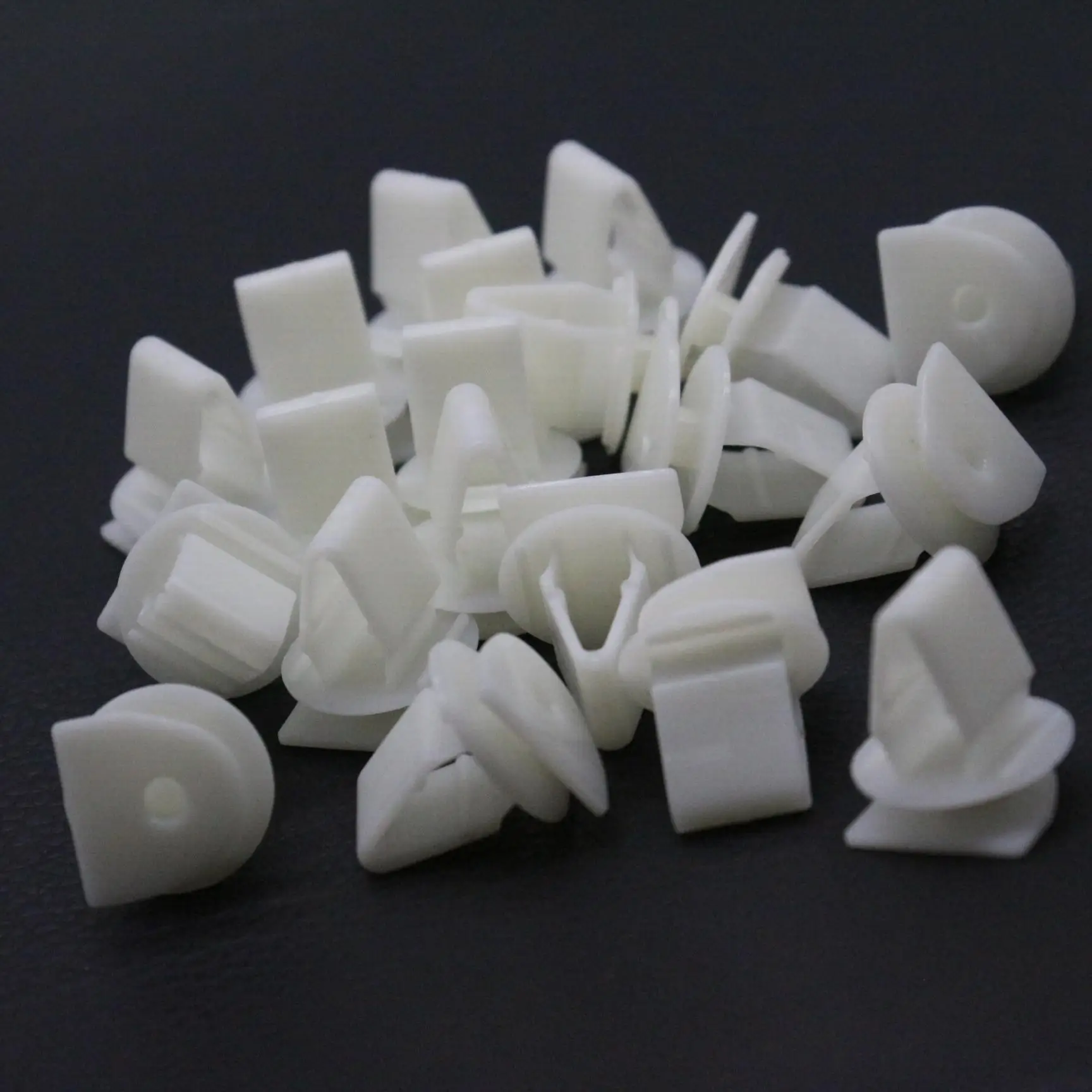 

20 Pcs Cowl End Cap Dash Moulding Clips Fasteners Nylon for Acura RL 2005-2012 Honda Civic Odyssey 2005-2011 | 90602-SFA-004