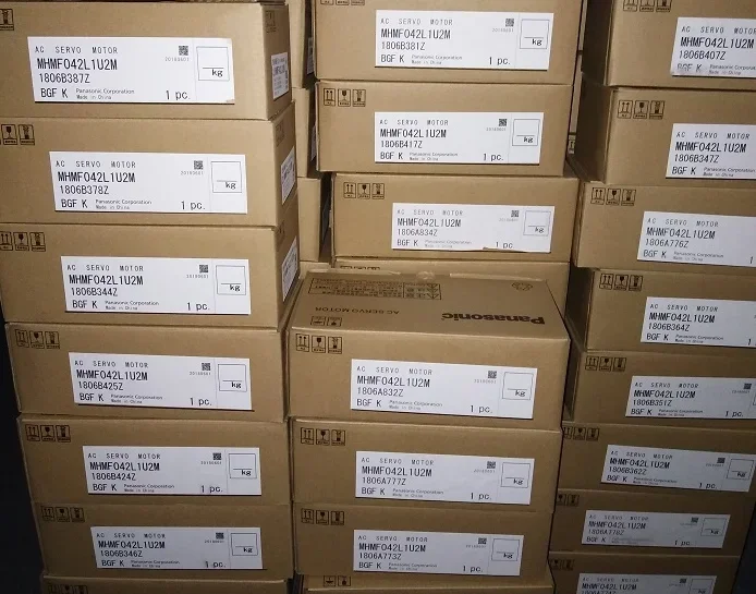 

50W MSMF5AZL1U2M+MADLN05SE 100W MSMF012L1U2M+MADLN05