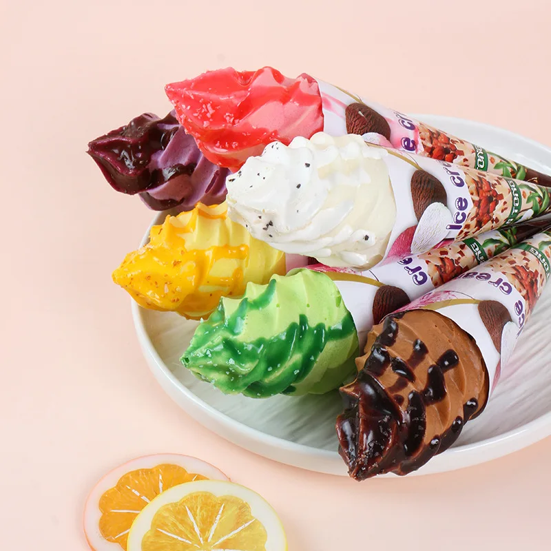 Simulatie Ijs Koelkast Stickers Model PU Ijs Nep Voedsel Kegel Cabinetry Outdoor Pose Decoratieve Ornament Prop Speelgoed