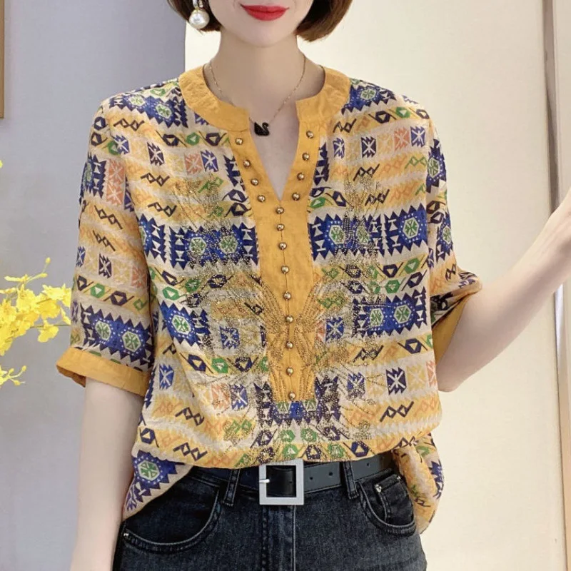 Summer new European and American ethnic style diamond printed short sleeved shirt