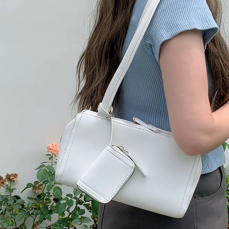 Borse a tracolla in pelle Vintage per donna borse bianche femminili semplici con borsa per auricolari borse ascellari nere da donna di Design di
