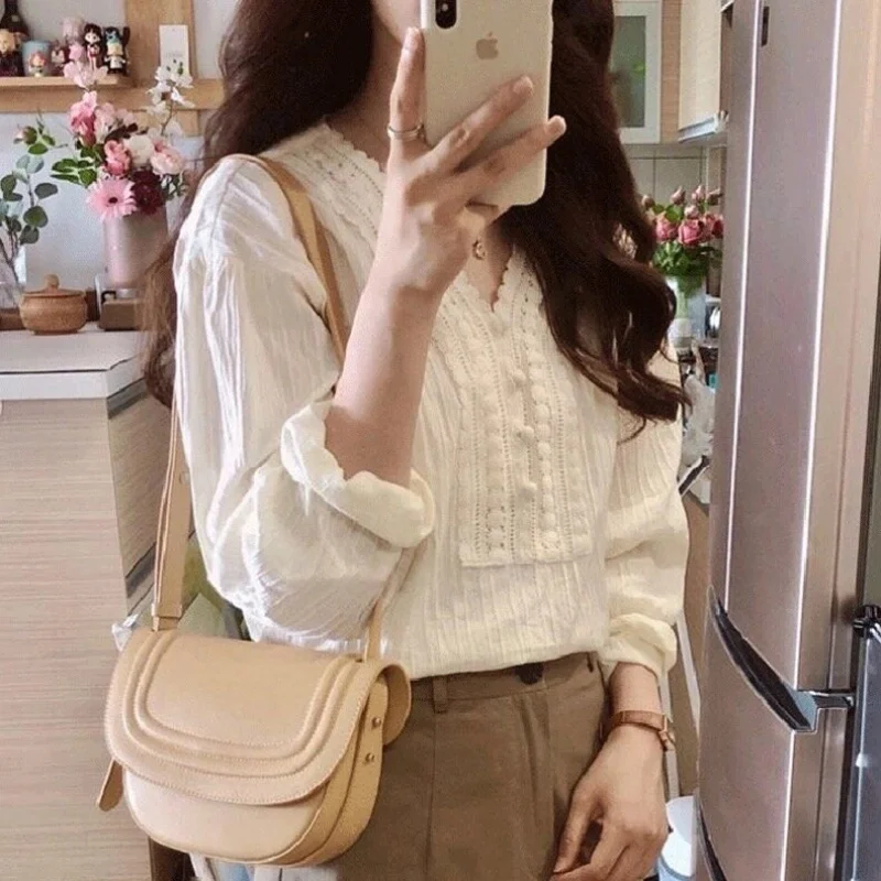 Spring Cotton Long Sleeve White Women\'s Blouse Office Lady Elegant Tops 2024 Fashion Autumn V-neck Shirt