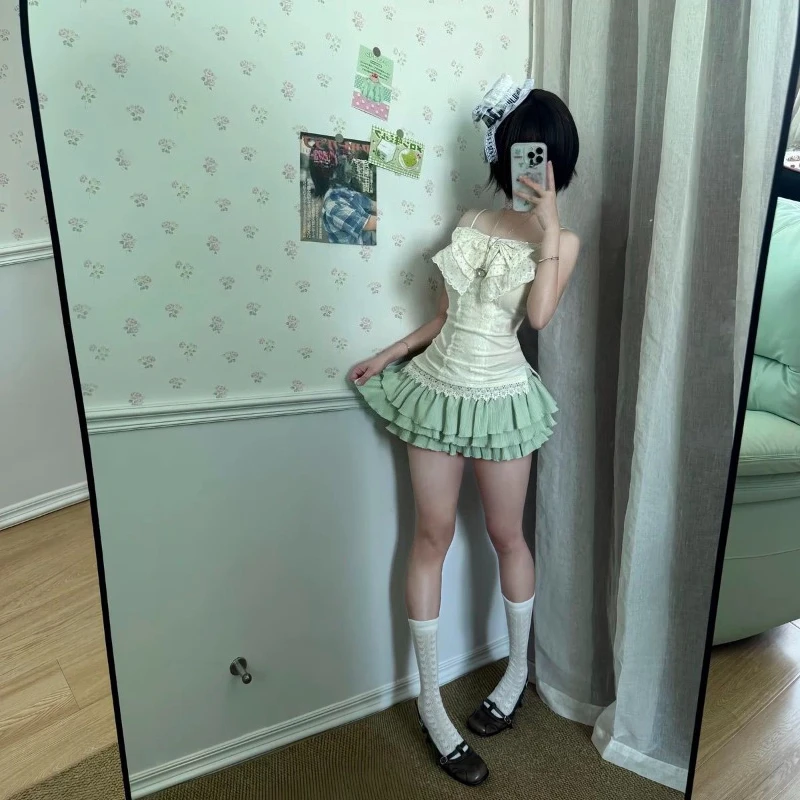 Japanischer Vintage-Minirock im französischen Y2K-Stil mit Rüschen, tief sitzender Ballett-Schlagrock, plissierter Slim-Rock, Hot Girl 2026 Sommer