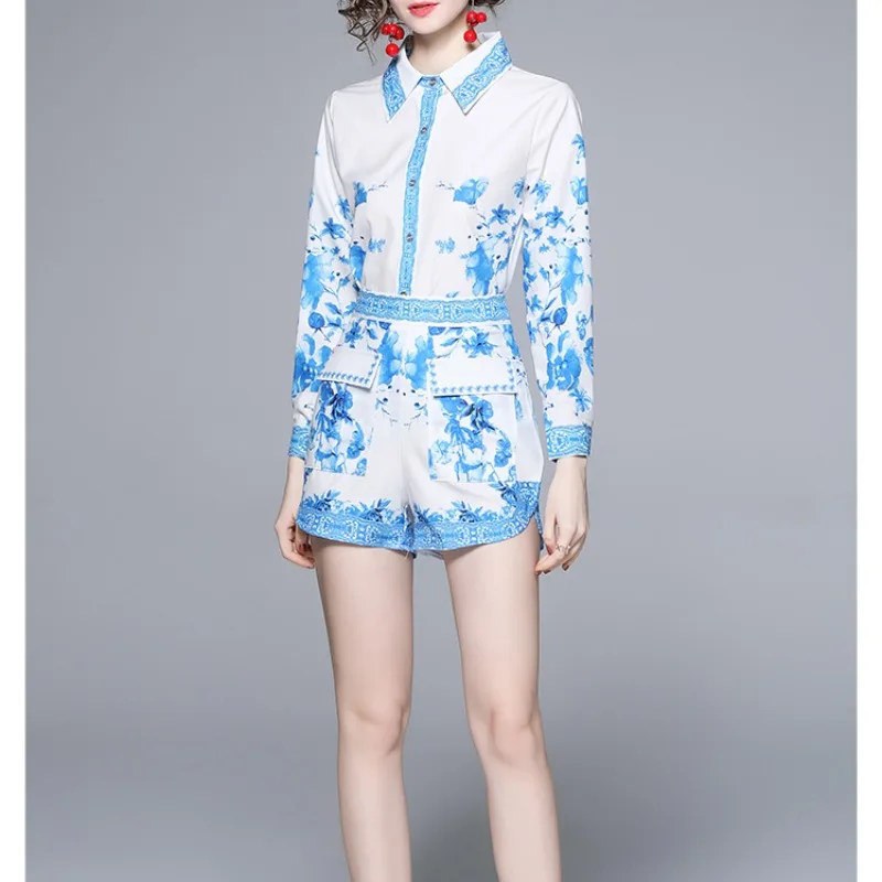 

2024 New Women's Spring Summer Temperament Polo Collar Multi Button Printed Fashion Elegant Long Sleeved Shirt Waist Shorts Set