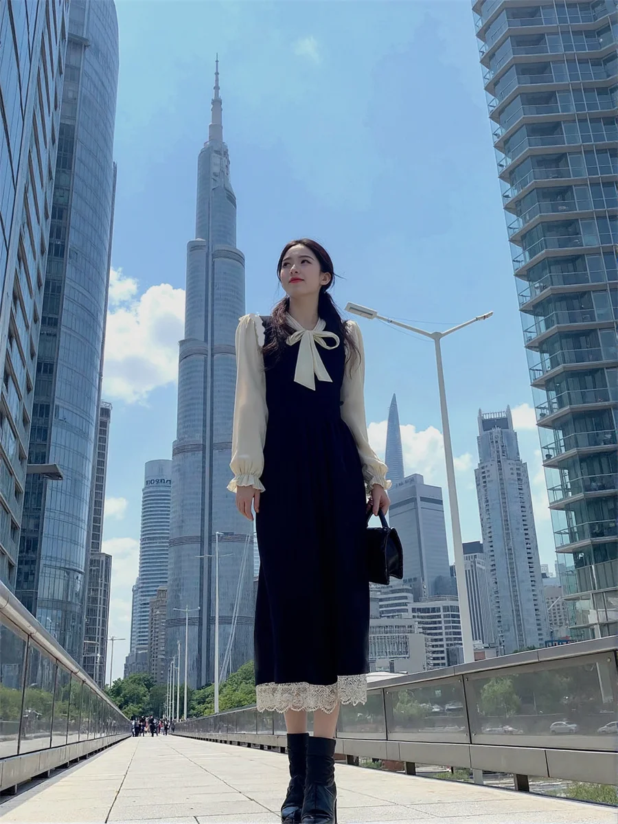 Robe noire pour femmes, coupe régulière, Style Preppy, automne printemps, panneaux transparents, chaîne à volants, tempérament surdimensionné dégradé