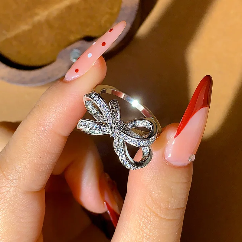 

Knot Diamond Simulated Ring Engagement Jewelry High End Faion Accories Gold Plated Artificial Gemstone