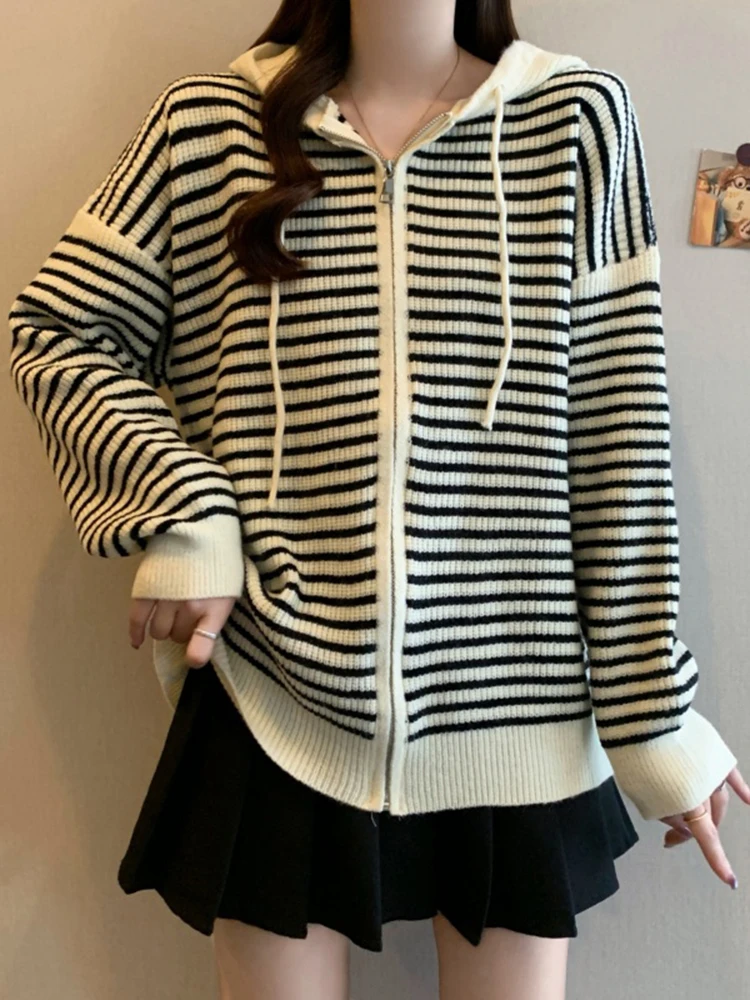

Women's Striped Hooded Knitted Open Cardigan Spring 2026 New Double Zipper Loose Large Size Ladies Top Sweet Sle Long Sve