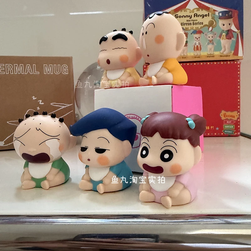 تلوين شينشان صندوق أعمى اللعب ضوء الليل لطيف نيني كازاما دمية نموذج اللعب جمع الحلي هدايا الاطفال