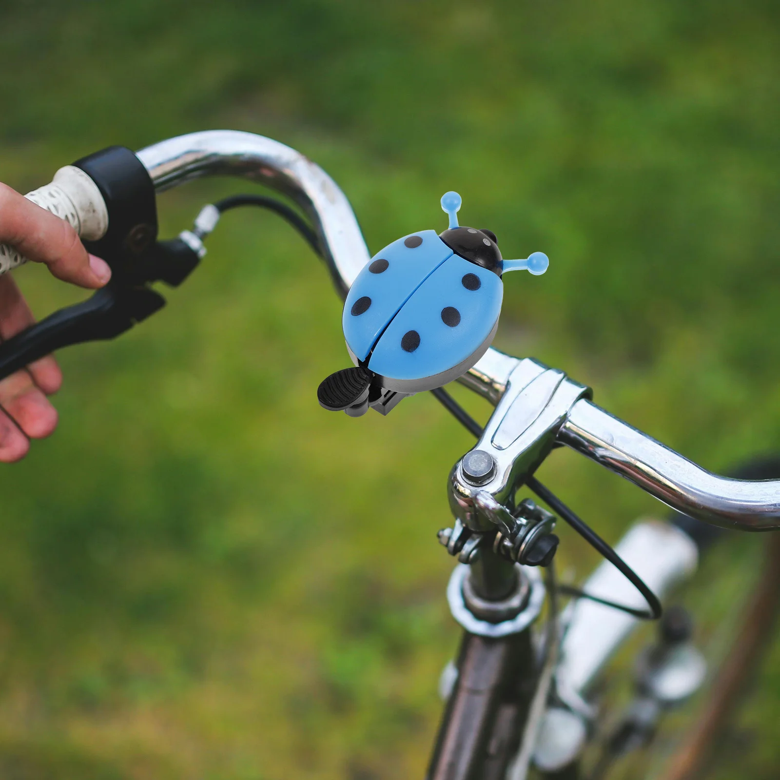 

4Pcs Children Bike Bell Ladybug Bicycle Loud Bell for Kids Girls Accessories Bike Accessories for Girls