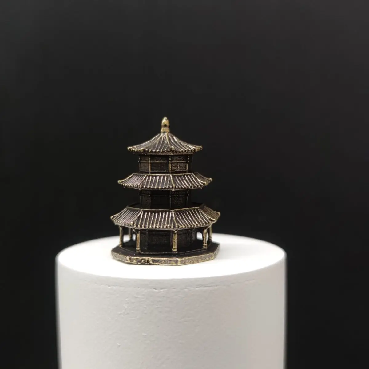 Ancient Architecture Octagonal Pagoda Building, Wooden Building, Bonsai Fish Tank, Micro Landscape Decoration