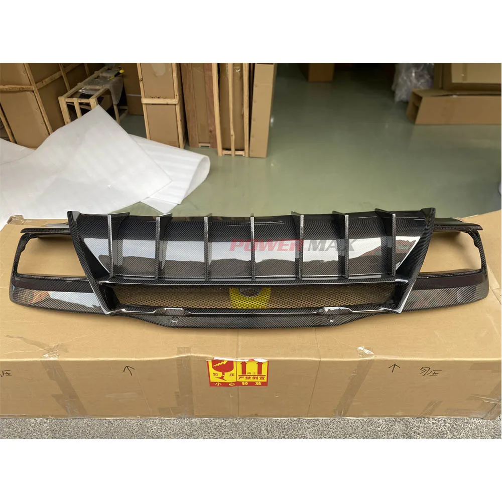 Wholesale Carbon Fiber Rear Diffuser For Chevrolet Corvette C8 2019 Rear Bumper