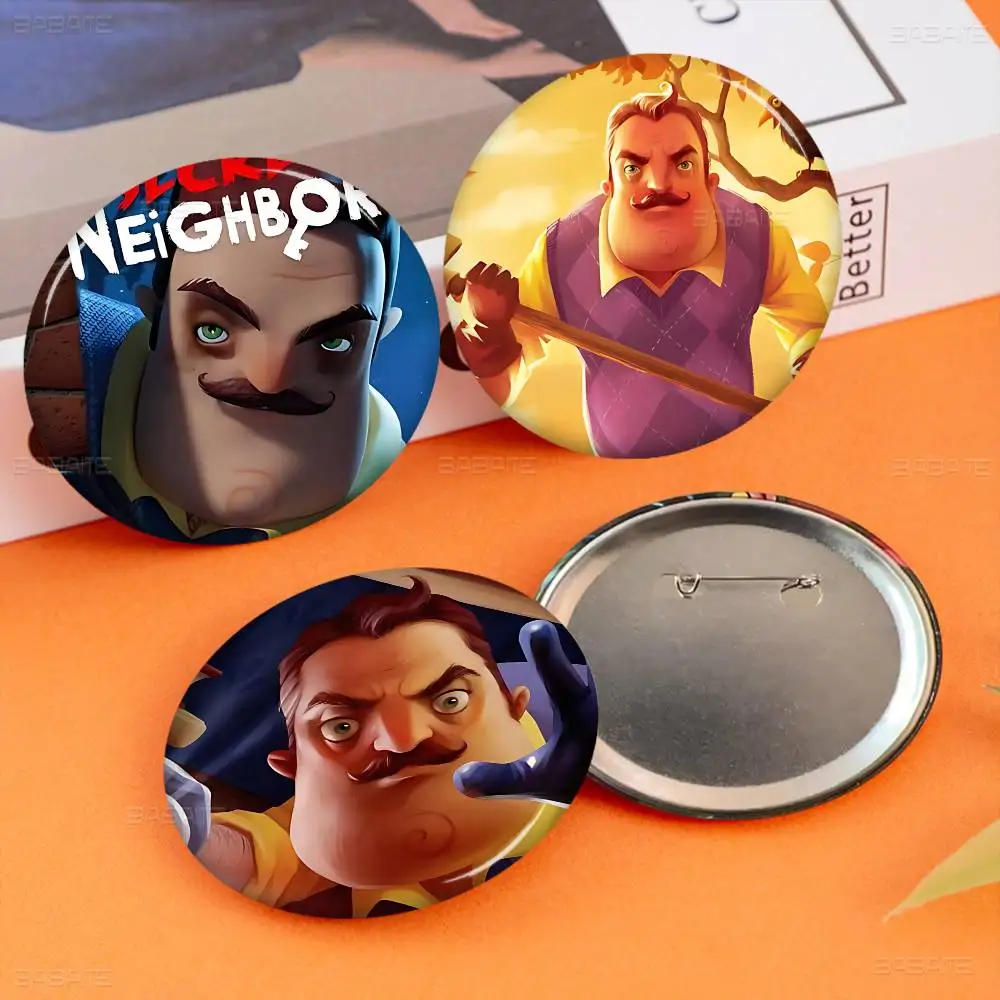 شعبية لعبة الرعب H-Hello N-الجيران 2 الكرتون دبابيس أنيمي شارة مستديرة اليدوية بروش التلبيب دبابيس مجوهرات لحقيبة الظهر