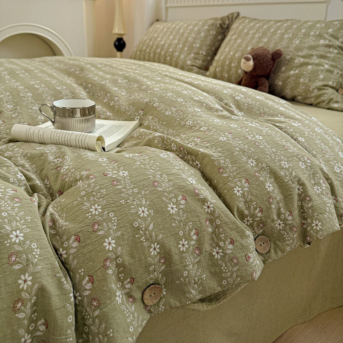 Japanese Floral Printed Duvet Cover Set Twin King Soft Homestay Bedding Set Quilt Cover Button Comforter Cover with Pillowcase