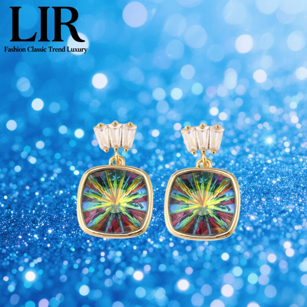 

LIR Women's Minimalist Earrings, Geometric Cube Glass Crystal, Stylish, Face - Shaping, Multi - Style,