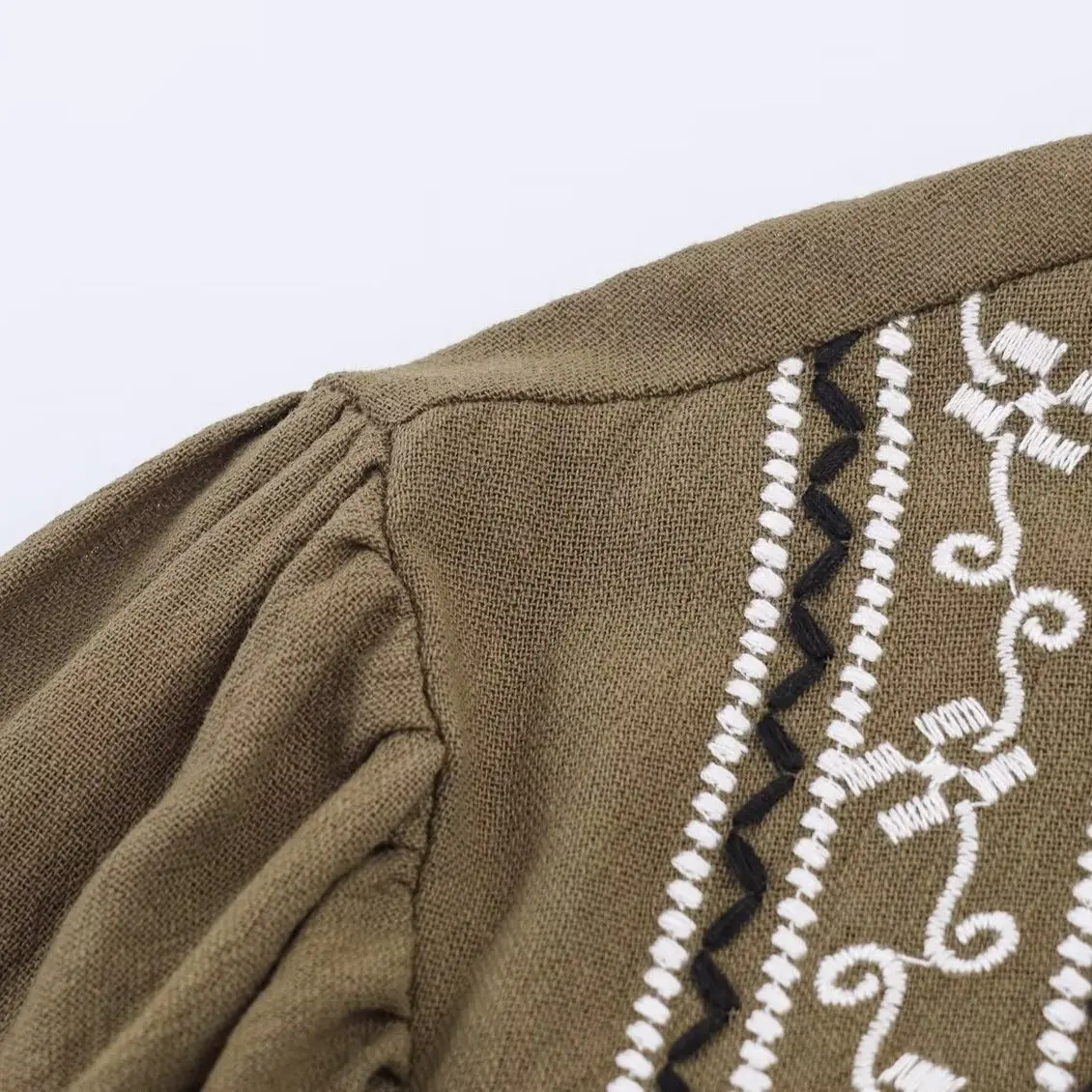 KASLEAD Nieuwe dames Faion Eenvoudige losse borst Geborduurd irt Ademend polyestervezel Lang Sve rond Ne-knopdetail