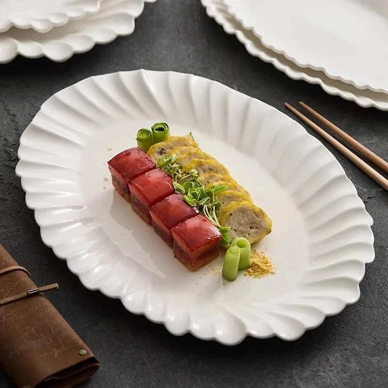 Irregular Flower Edge Plate Ceramic Steamed Fish Plate Sushi Dish Barbecue Plates Snack Plate Restaurant Molecular Tableware