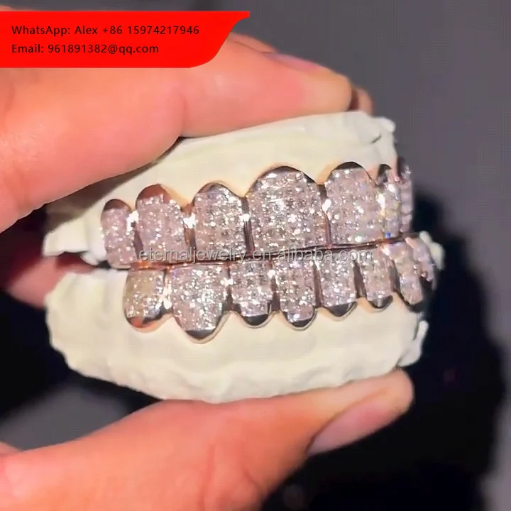 

Flawless Princess Cut Invisible Setting Grillz White Gold Factory Custom 8 On 8 S925 Silver VVS Moissanite Lab Diamond Grillz