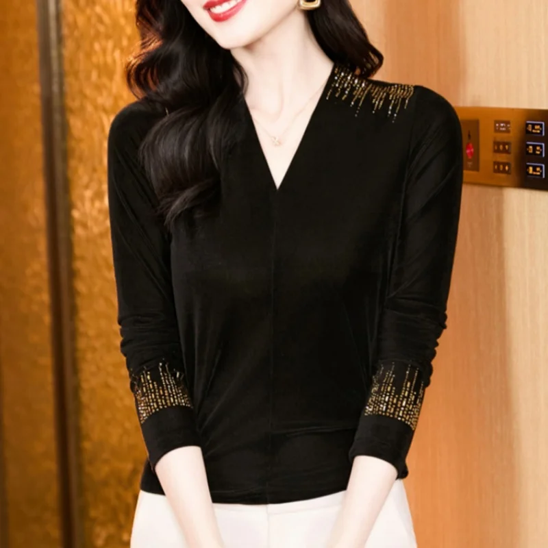 Fashion Golden Hot Diamond Velvet Solid Color Top For Women's Temperament V-Neck Long-Sleeved Pullover T-shirt Spring