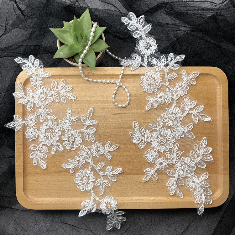 Gaun Pengantin Renda Tulang Mobil DIY Perhiasan Bunga Putih Bordir Renda Potongan Renda Bunga