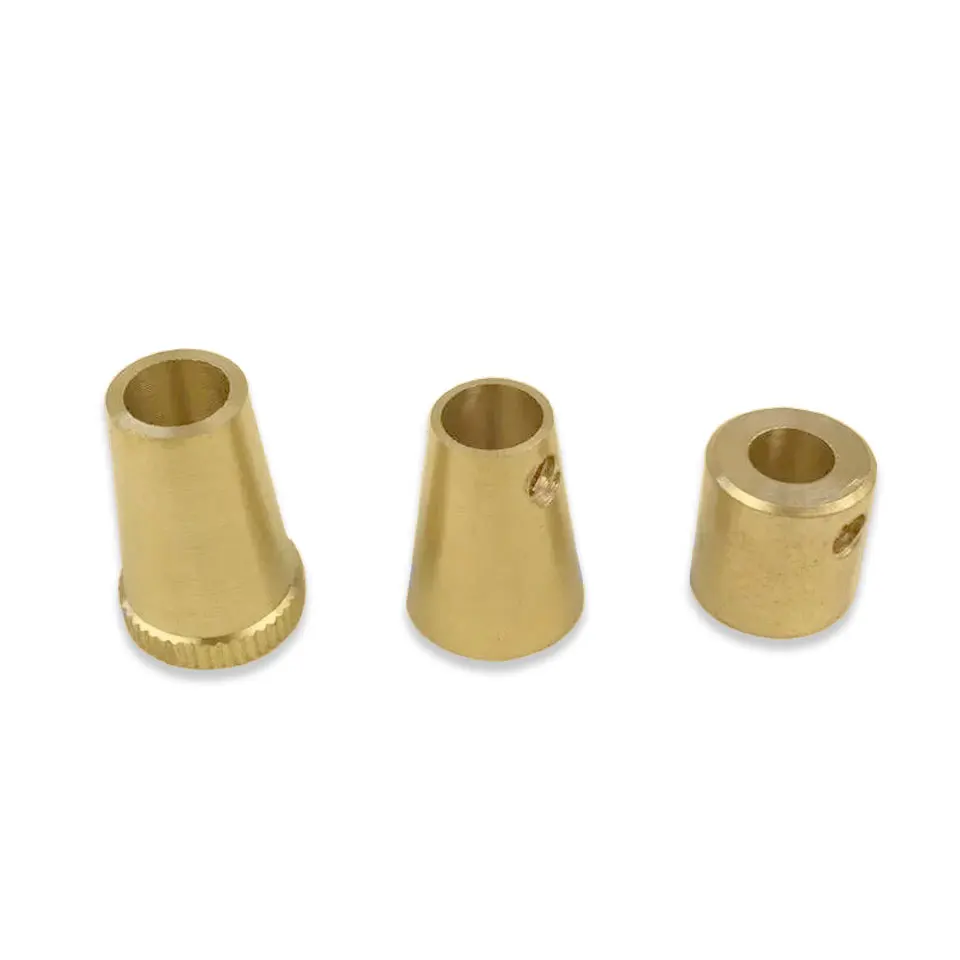 Fibbia per filo di luce a sospensione per lampada M10 interna in rame giallo Fibbia di fissaggio per scheda di filo di blocco della testa della lampada in metallo puro per il fissaggio dell'illuminazione