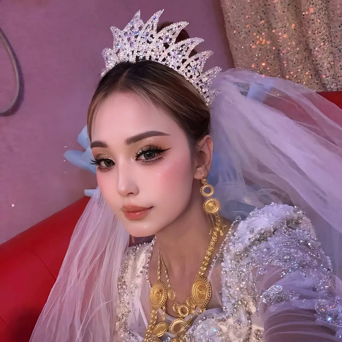 

Высококачественная корона для волос невесты во французском стиле, свадебный головной убор, роскошные диадемы для банкета, дня рождения, аксессуары для волос