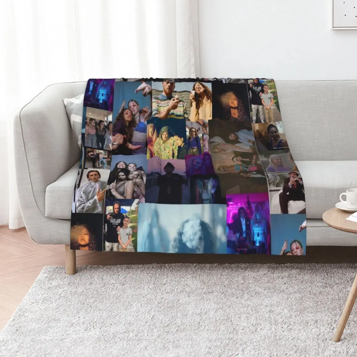 

euphoria Throw Blanket Decoratives cosplay anime Sofas Comforter Blankets