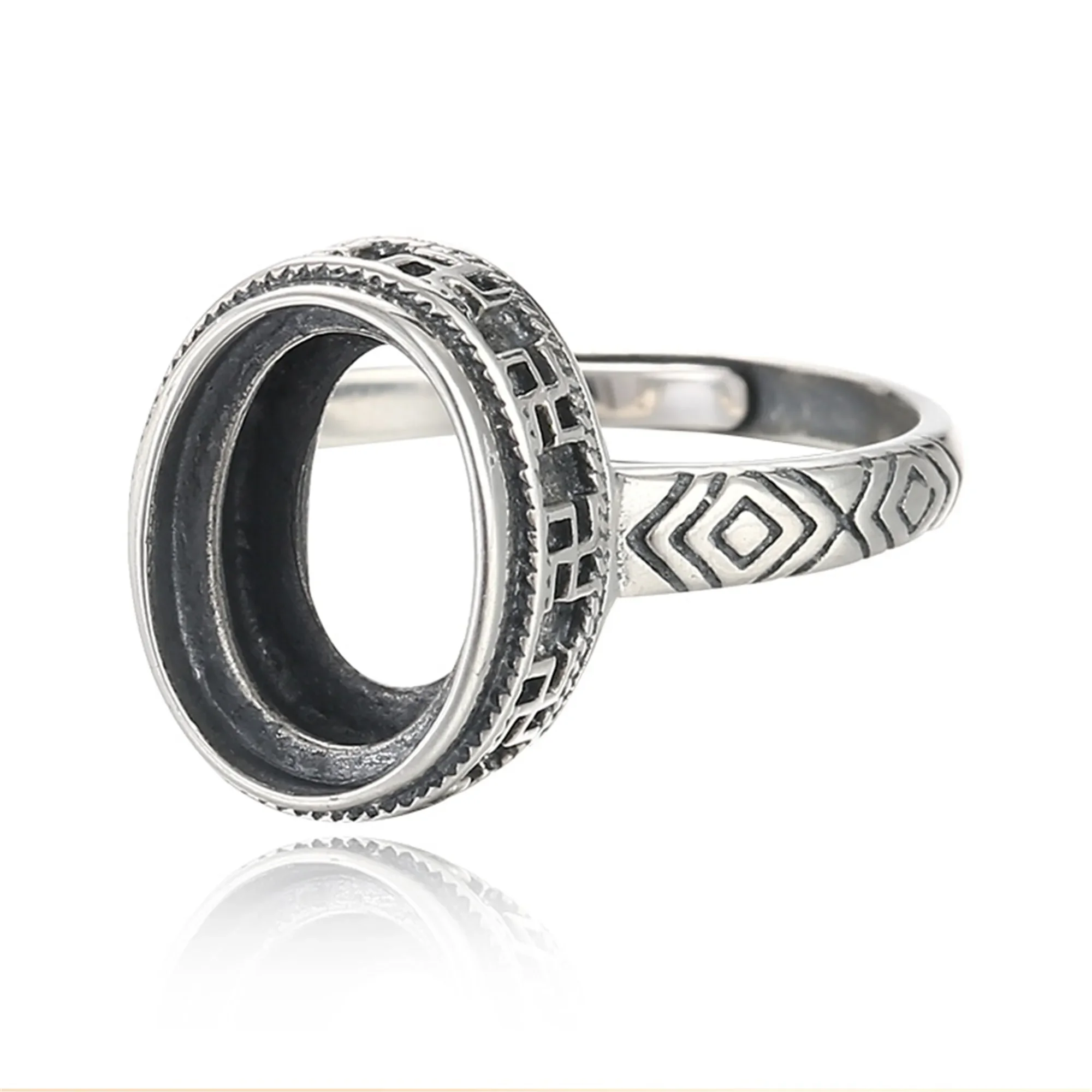 

Ring Base for 9x13mm Oval Cabochons Antique Style Ring Blank Thai Sterling Silver Adjustable Ring Setting