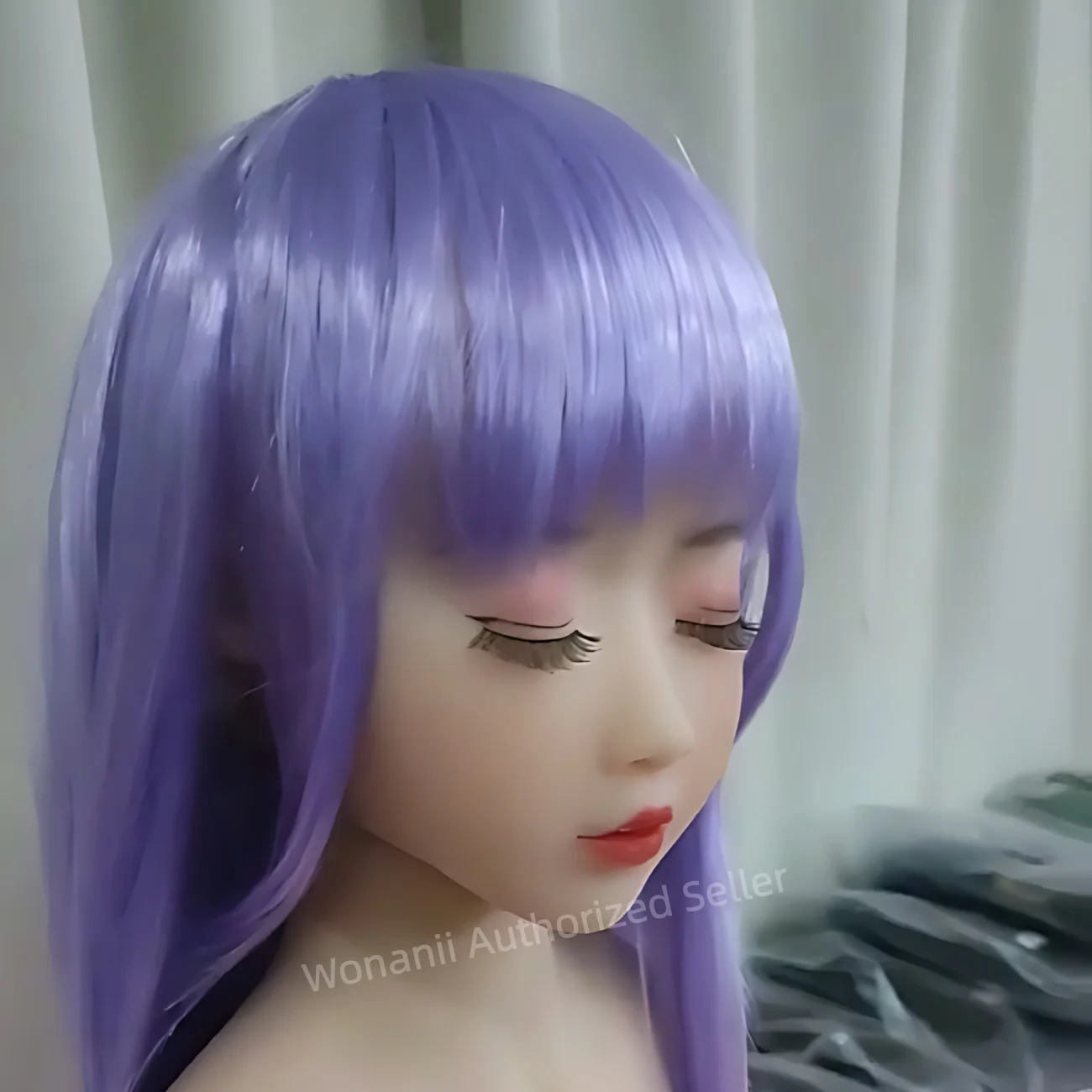 【Wonanii】Ogen Gesloten Meisje Food Grade TPE Kleine kop 67, M16 Schroefinterface Open mond met pruik Mondholte Huidtextuur