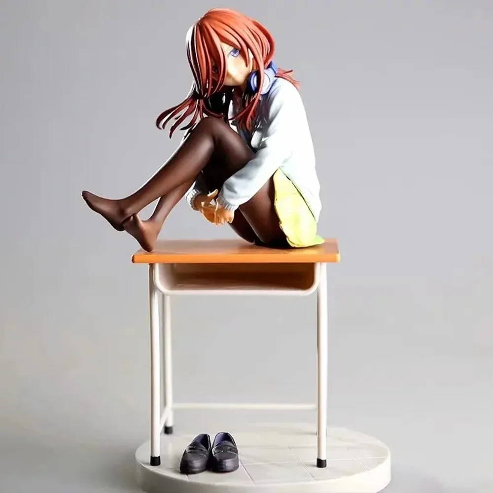 Anime Kotobukiya The Quintessential Quintuplets Miku Nakano 19CM PVC Action Figure Toy Girl On The Desk Collection Model Doll