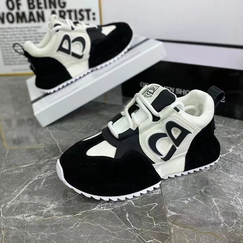 Original Brand Male Shoes 2024 Retro Suede Letter B Maillard Style Casual Platform Shoes High Street Lightweight Luxury Sneakers