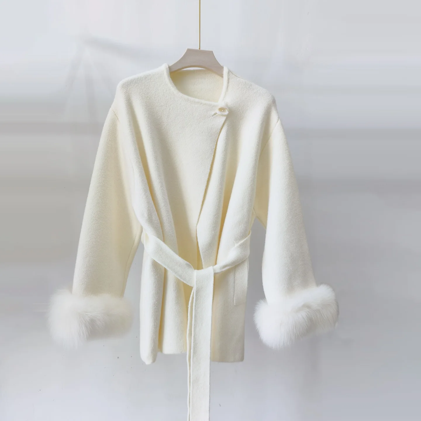 

Knitwear Fox Fur Jacket Spring Knitted Women Autumn Trim Knitted Cardigans Sweater Real Fox Fur Coat Fur Striped Outwear Female