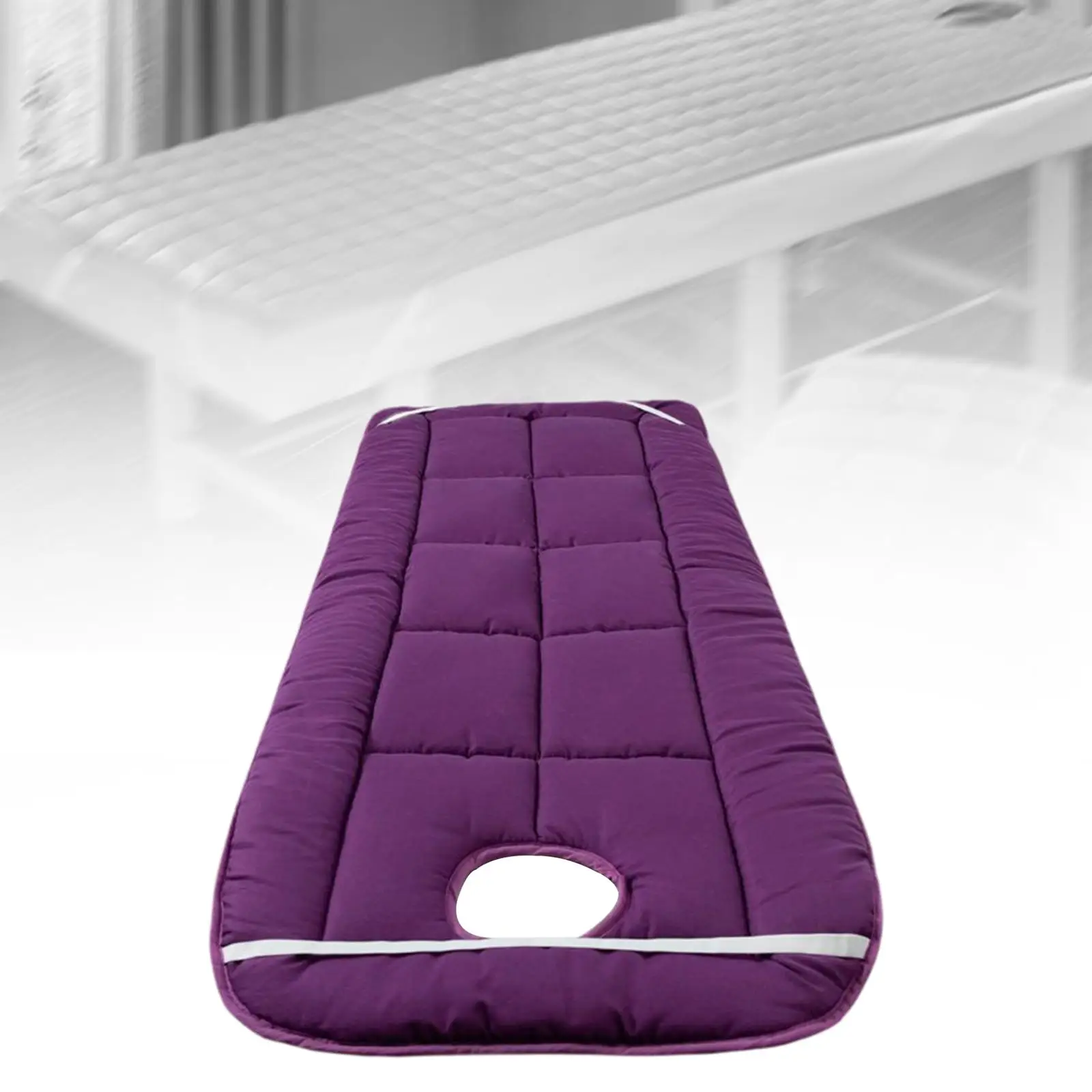Versatile Soft Massage Table Pad For Beauty Salon With Face Hole Easy To Handle And Move Around Beauty Salon Sheets