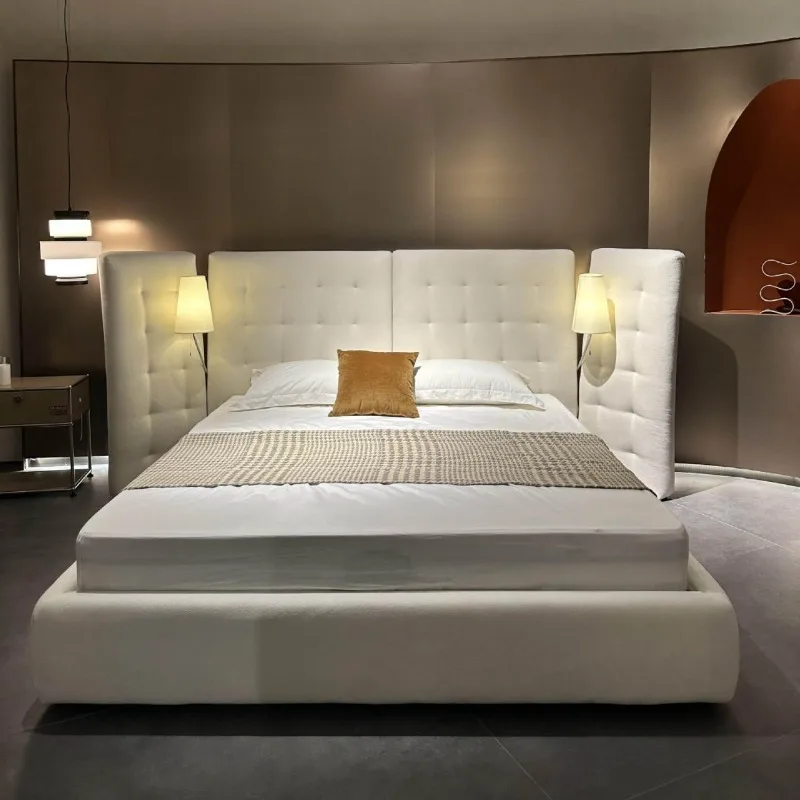 Bed Italian minimalist fabric bed Master bedroom widescreen high back 1.8 meters cream fabric double soft bag bed