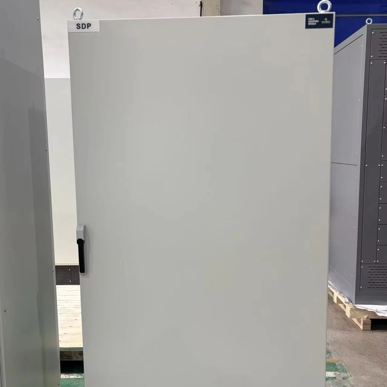 0-6300A Power Distribution Box/Inverter Control Board/Frequency Converter Control Panel/VFD IP54 Rated Certified Sales