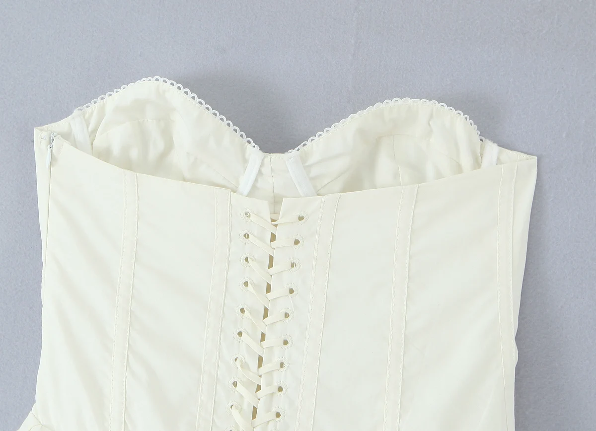 2025 Sexy Beige avec fil poitrine Mini Robe sans bretelles femmes croix laçage dos taille basse froncé Robe de bal robes Robe de soirée