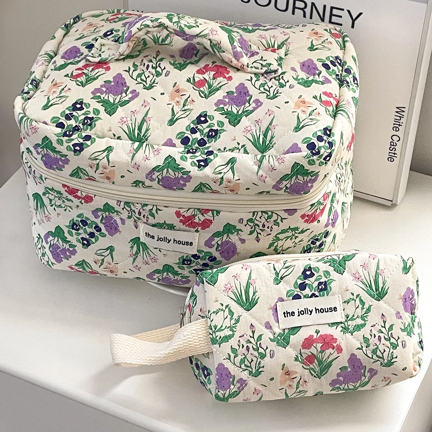 Vintage Flower Cosmetic Bag Clutch Bag Large Makeup Organizer Bags Korean Cosmetic Pouch Women Cute Toiletry Beauty Case