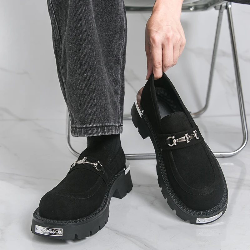 Classic Men Loafers Men One-foot Casual Thick-soled Lightweight Breathable Fashionable Brand Shoes Social Shoes Men Sizes 37-46